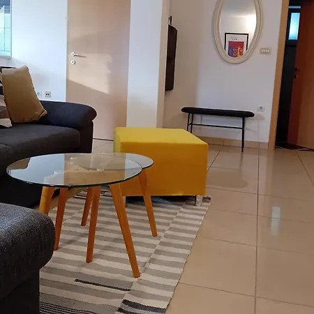 Karmen Apartamento *