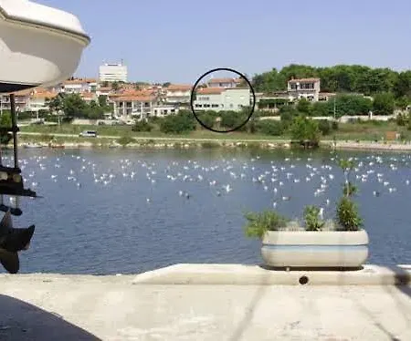 アパート Karmen *